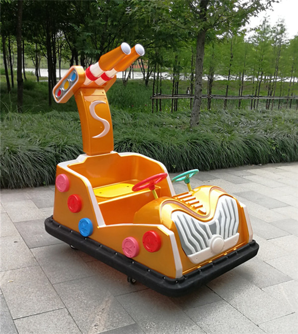 超級(jí)戰(zhàn)車(chē) (24)